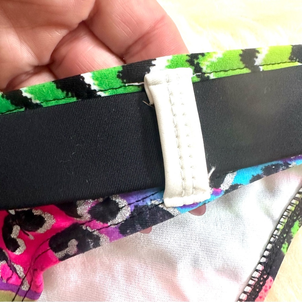 OP Ocean Pacific Vintage Neon Animal Print Black Belted Bikini Bottom SZ M 7-9 - Picture 5 of 9